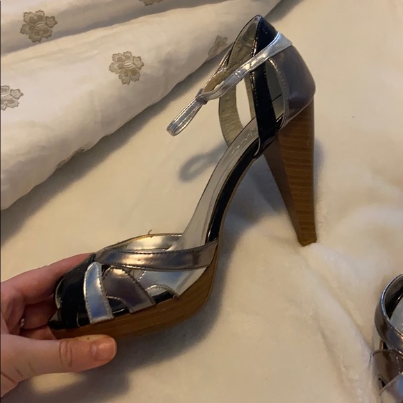 On Set BAD GIRLS CLUB SEASON 3 Celia high heels - Picture 2 of 4